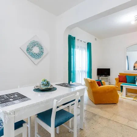 Apartament A Comfy Seafront 1br Apt, In Tower Road In By 360 Estates Sliema