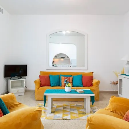 דירה A Comfy Seafront 1br Apt, In Tower Road In By 360 Estates *